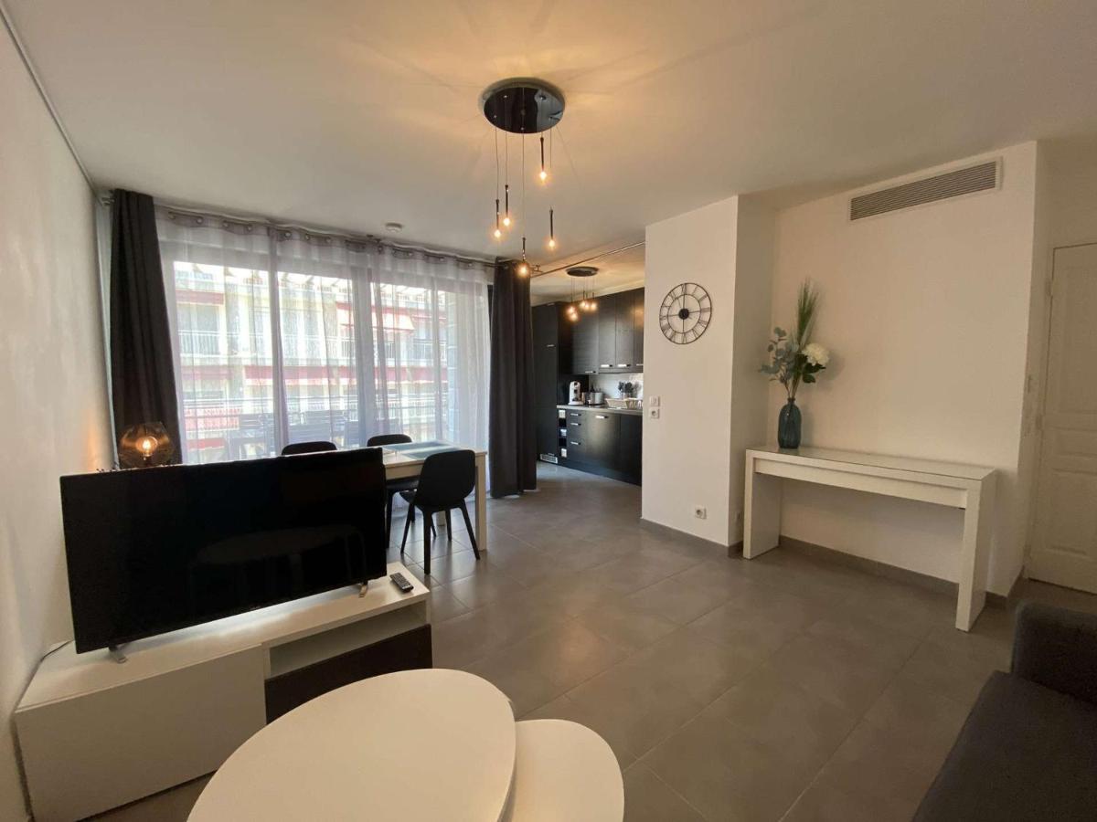 Appartement Climatise 4 Couchages Avec Terrasse Et Parking Securise A Antibes, Proche Port Et Mer - Fr-1-252-180 Kültér fotó